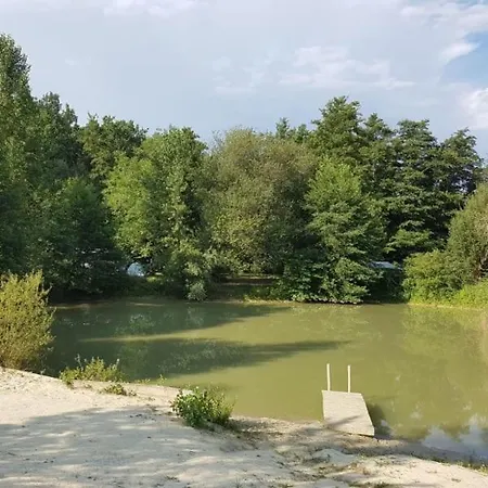 Domaine De Merlanes