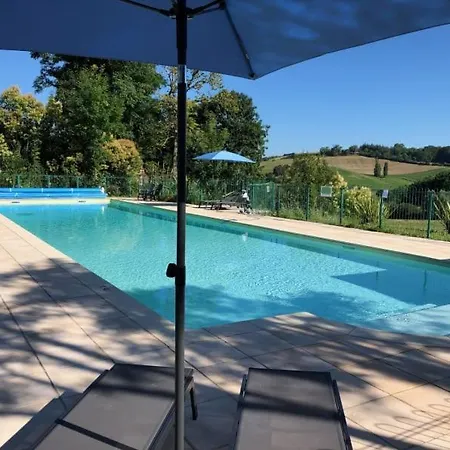 Kemping Domaine De Merlanes *